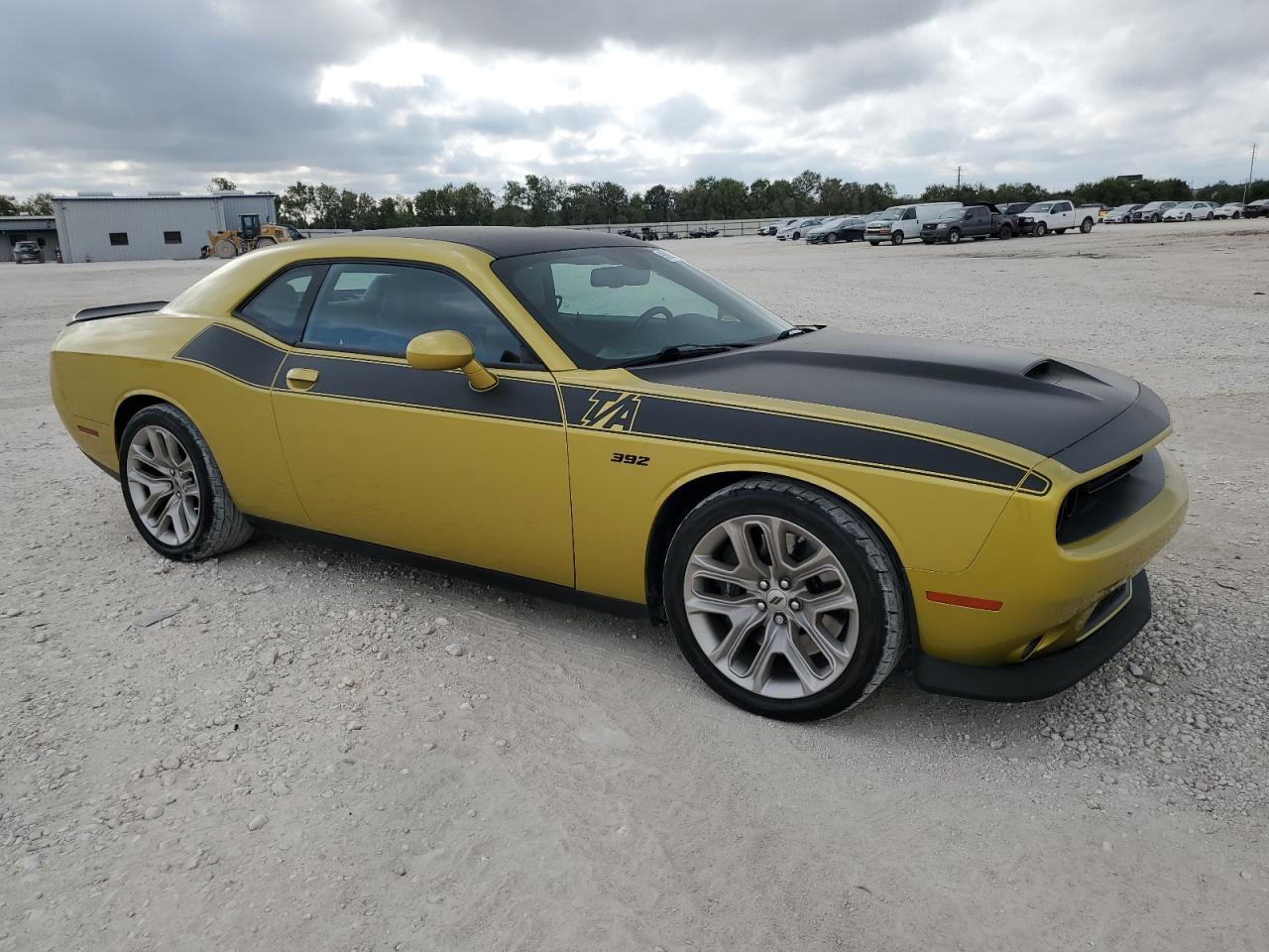 2020 DODGE Challenger