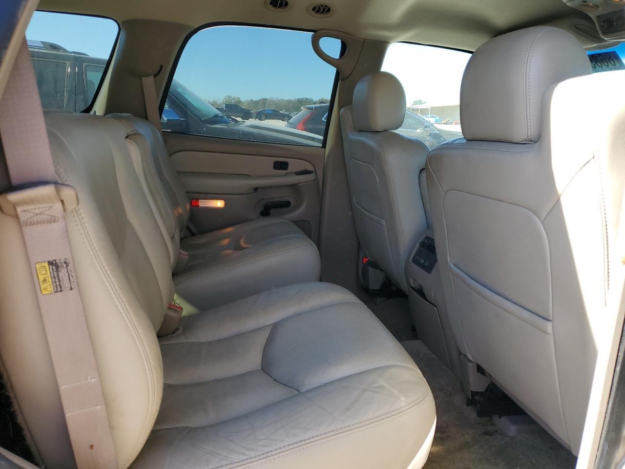 2003 CHEVROLET Tahoe