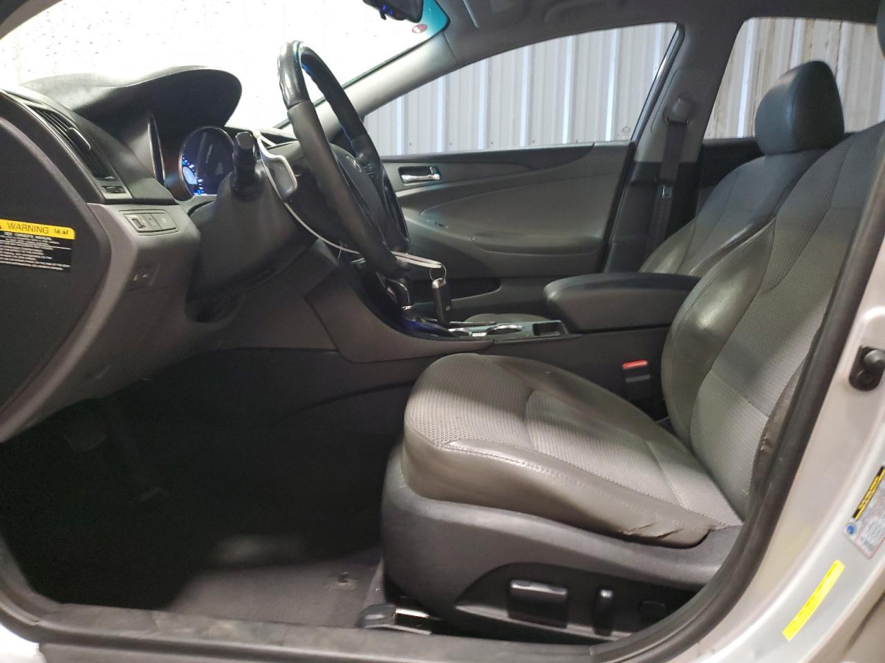 2012 HYUNDAI SONATA