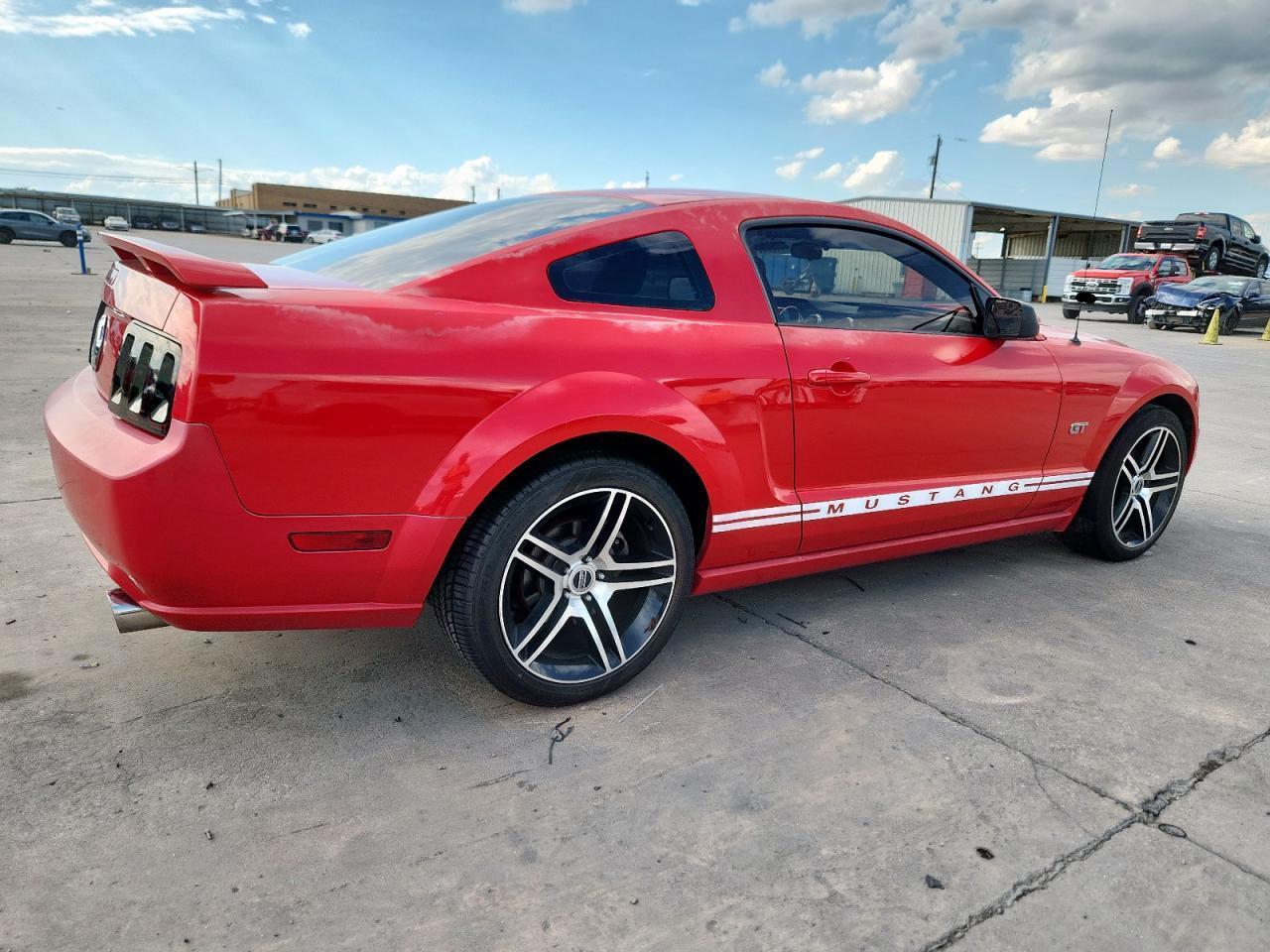 2007 FORD MUSTANG
