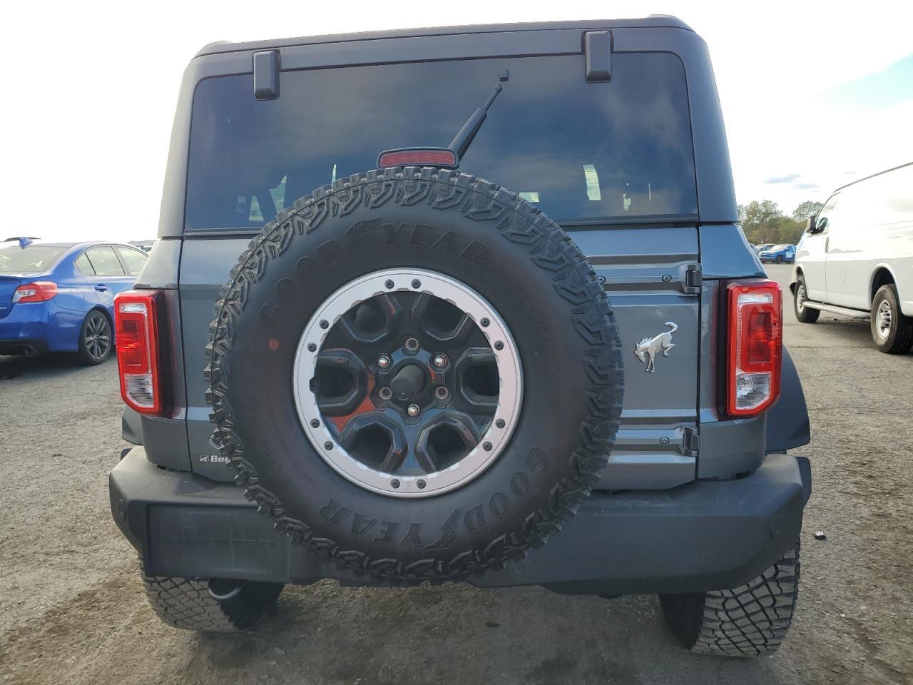 2024 FORD Bronco