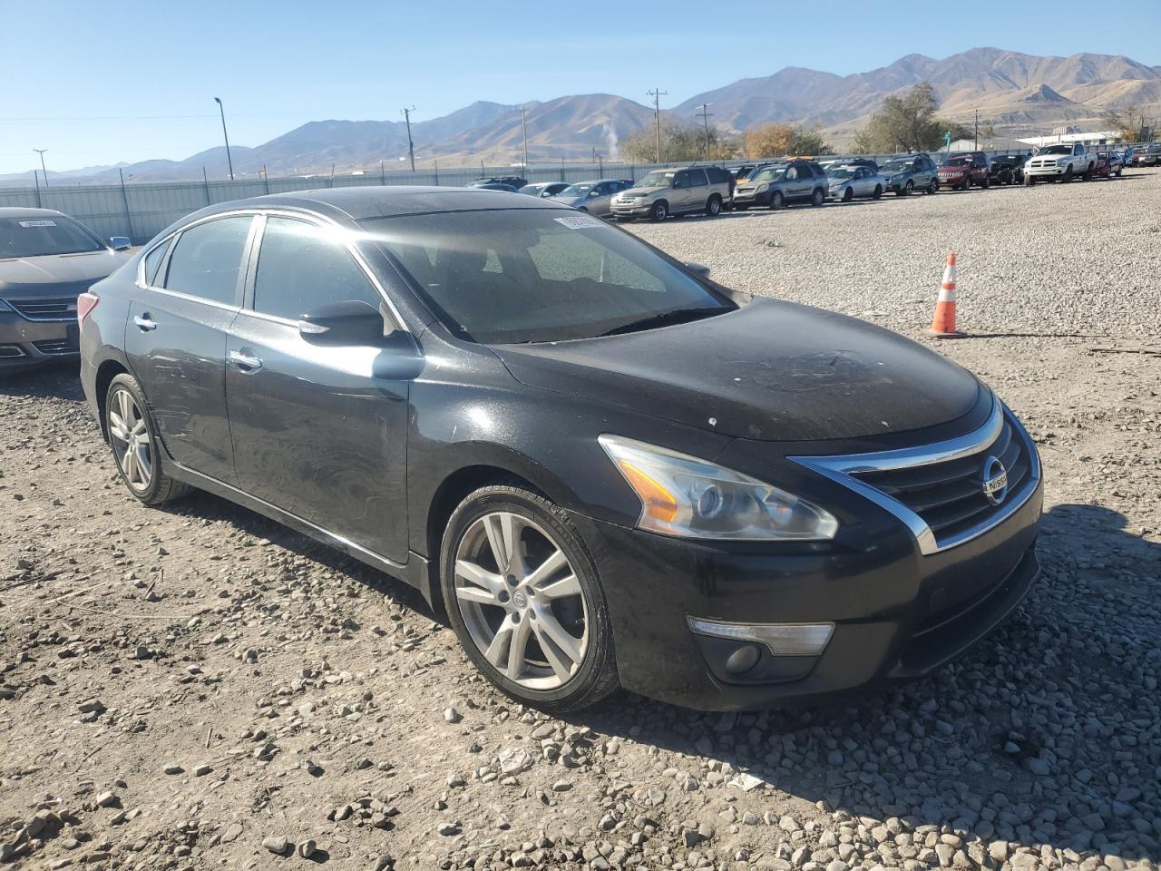 2013 NISSAN ALTIMA
