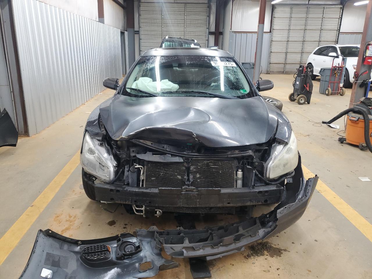 2011 NISSAN Maxima