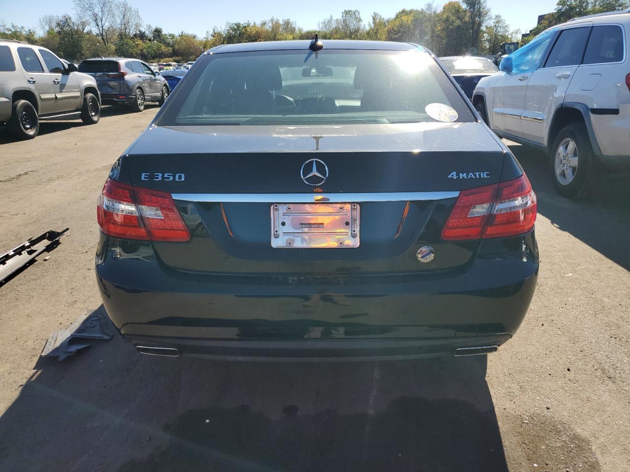 2013 MERCEDES-BENZ E-Class
