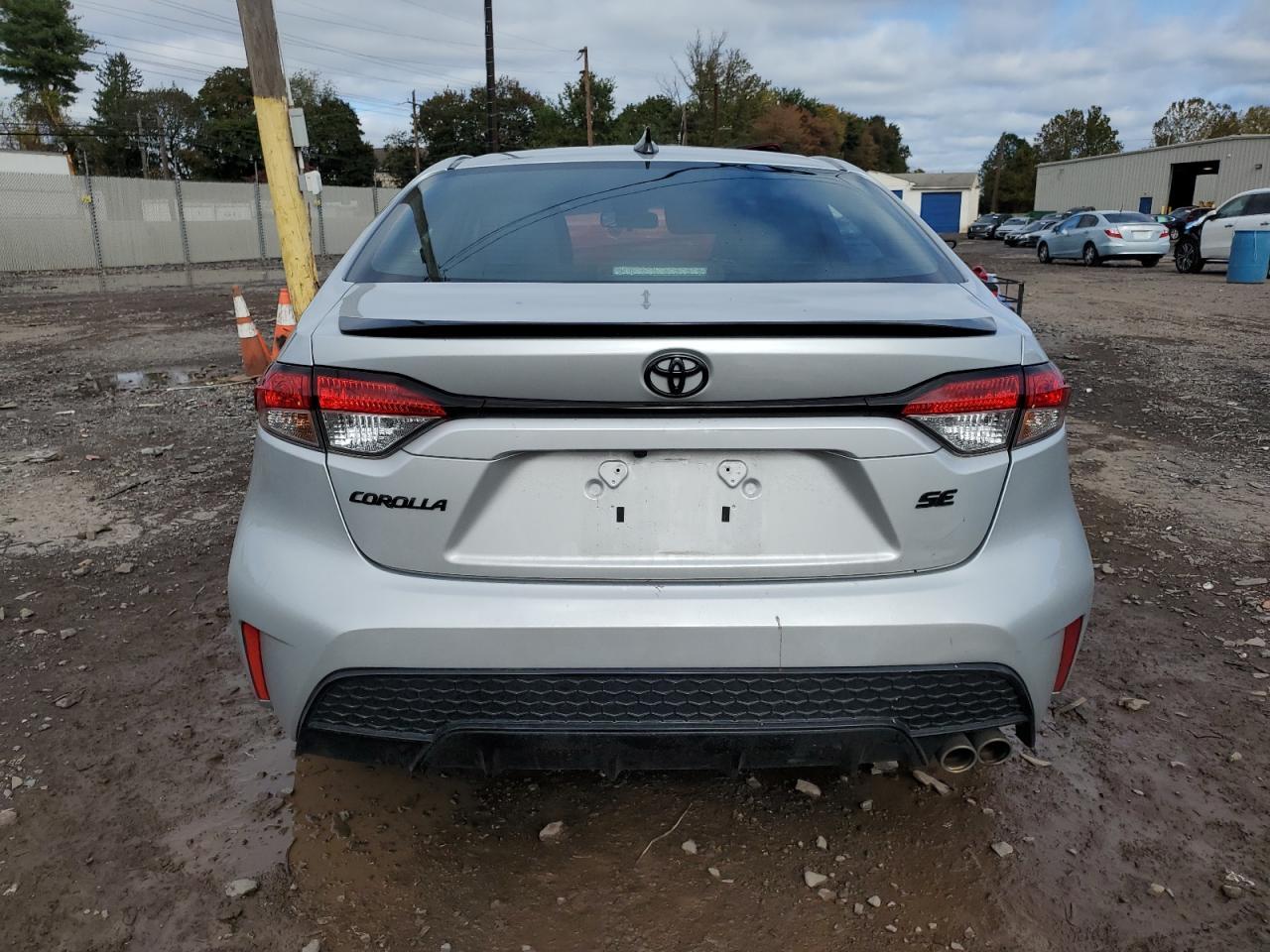 2022 TOYOTA COROLLA