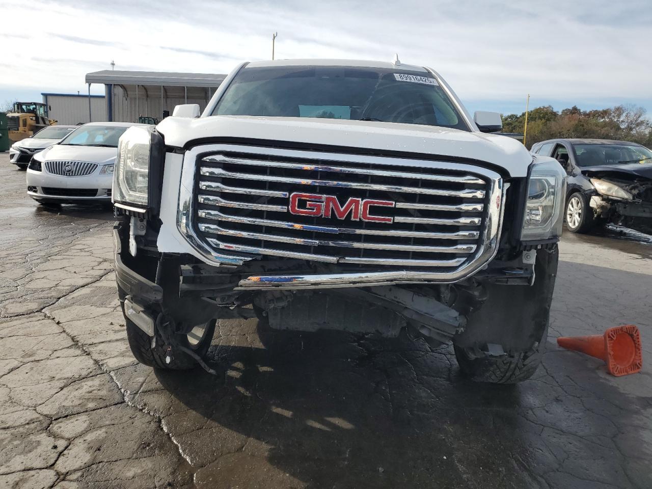 2016 GMC Yukon