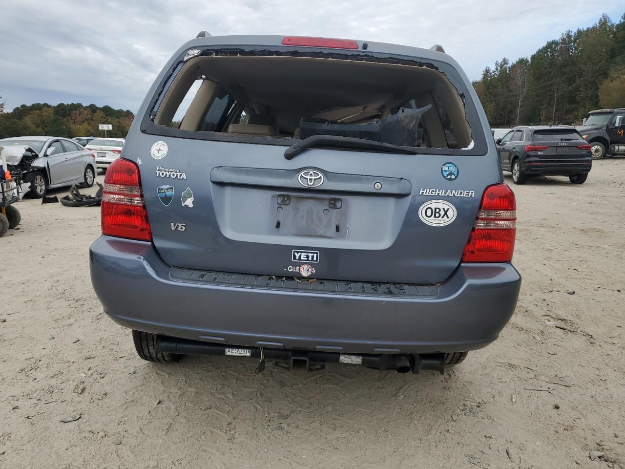2003 TOYOTA HIGHLANDER