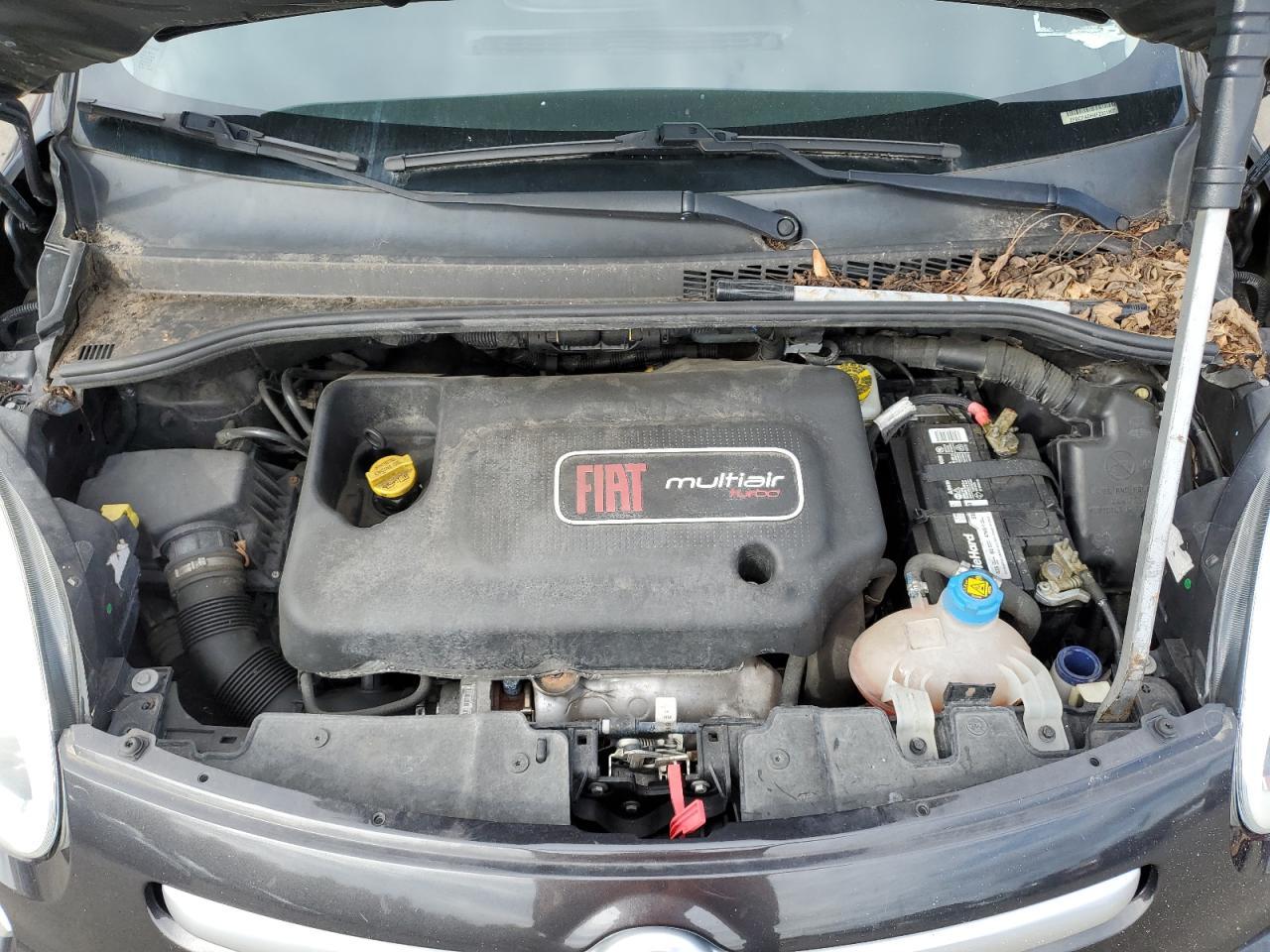 2015 FIAT 500L