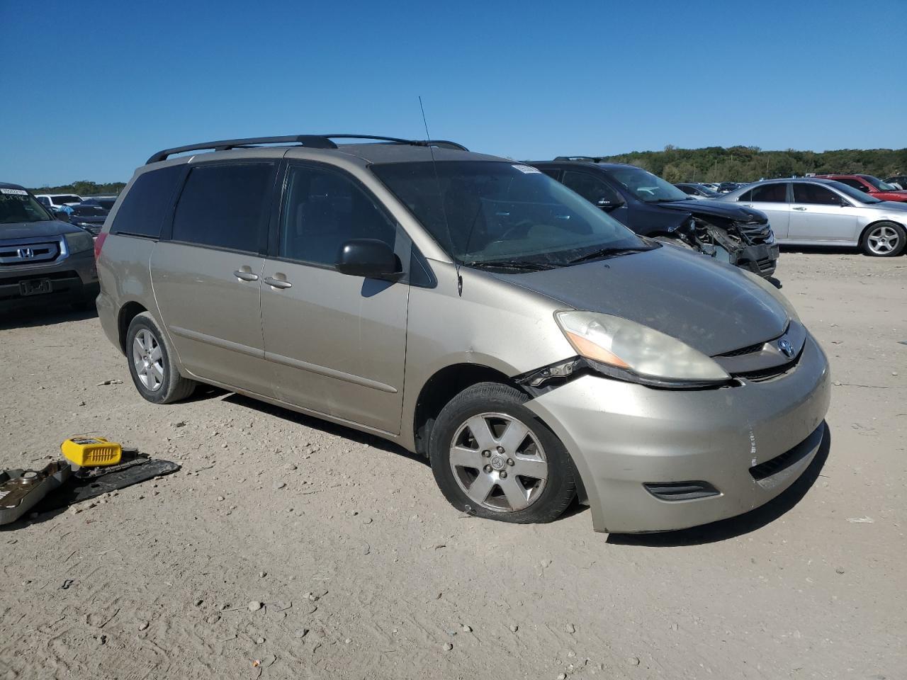 2008 TOYOTA SIENNA