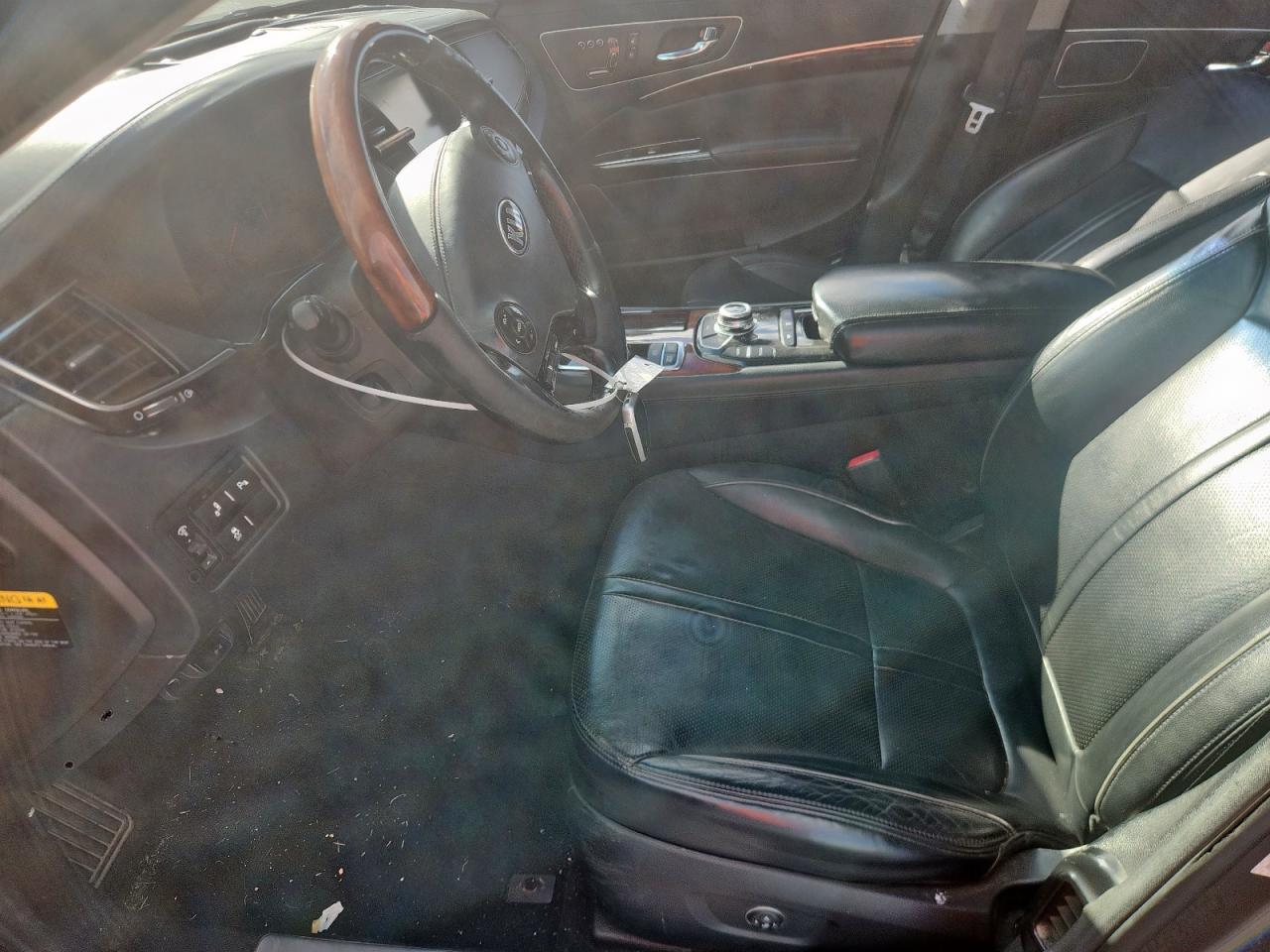 2015 KIA K900