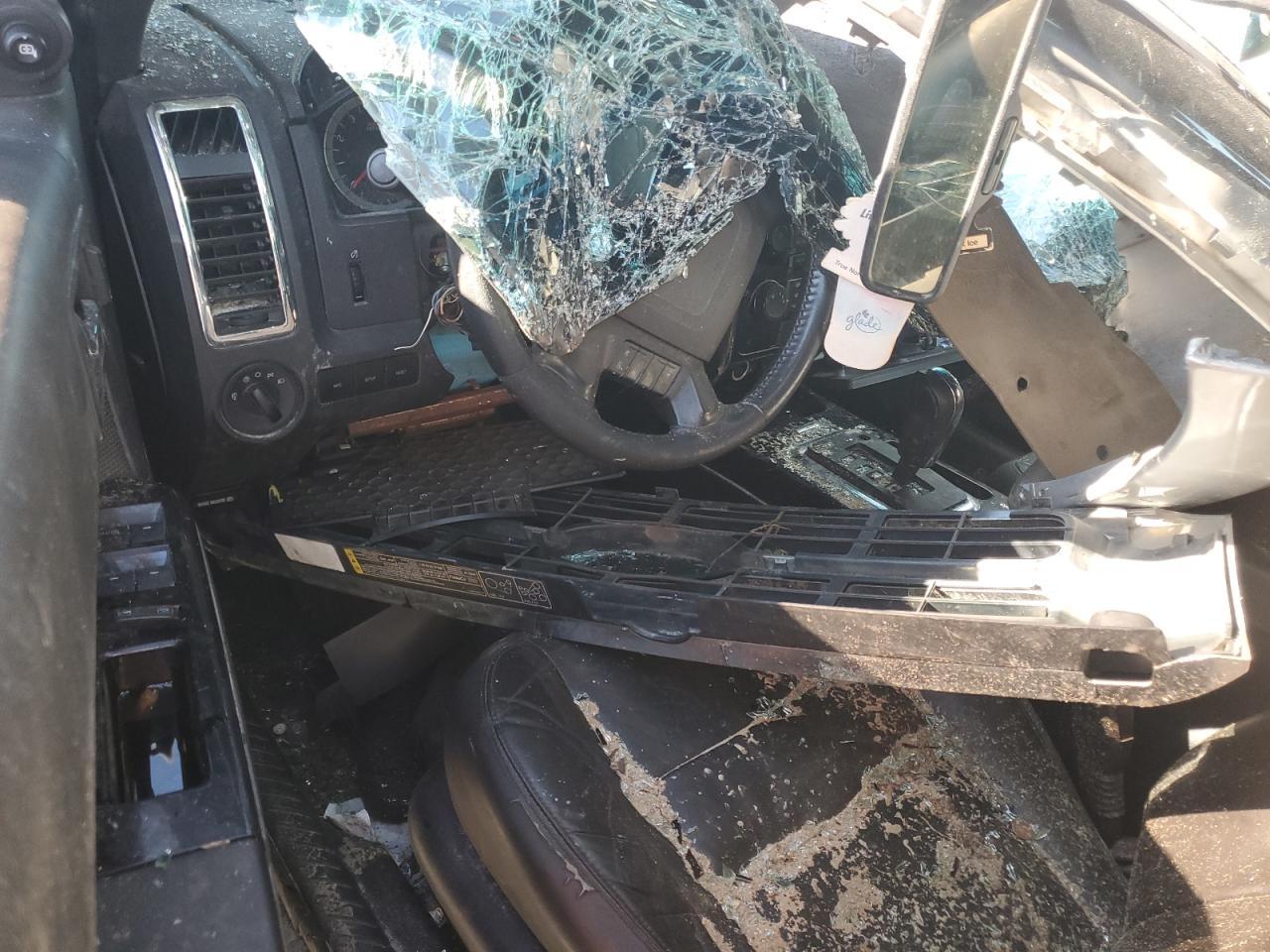 2010 FORD ESCAPE