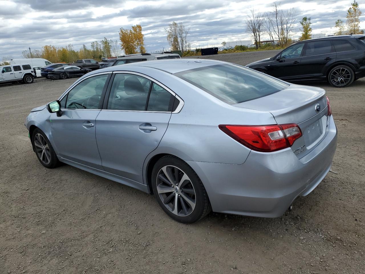 2017 SUBARU Legacy