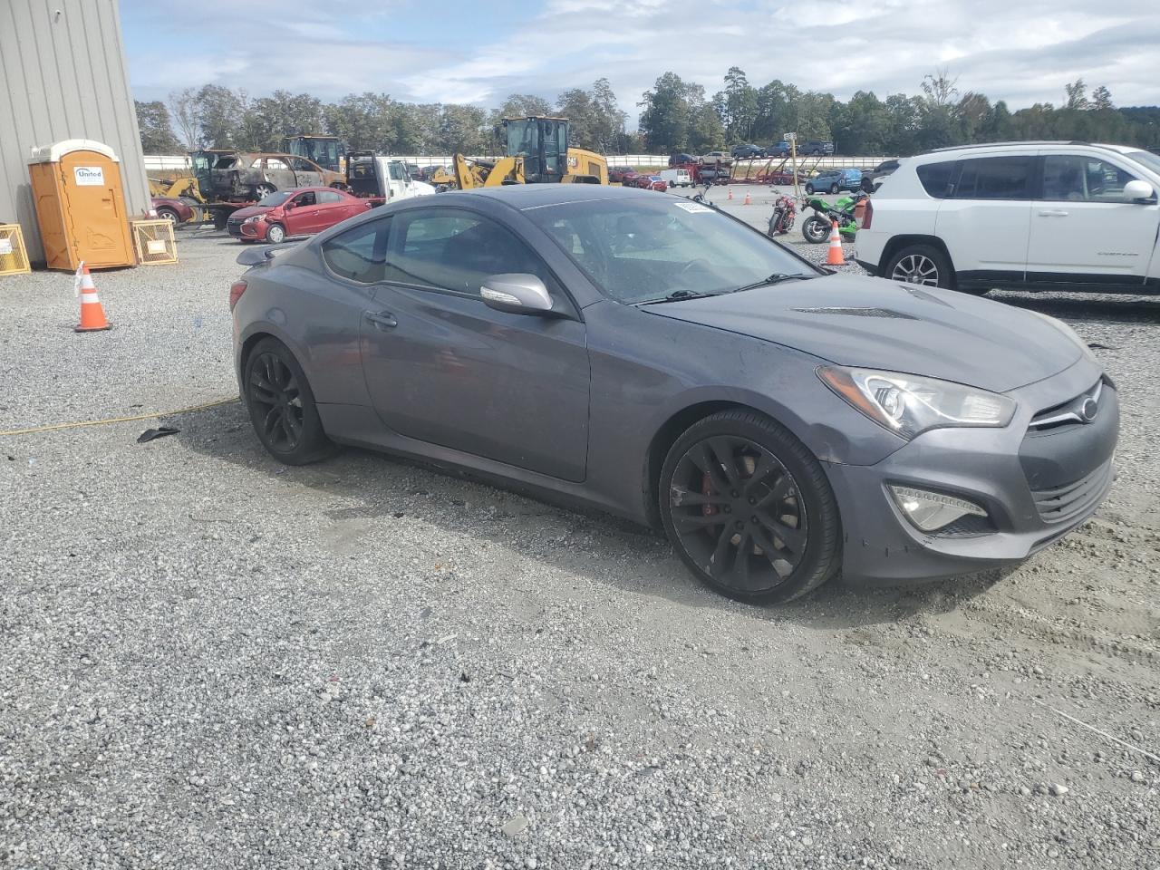 2015 HYUNDAI GENESIS