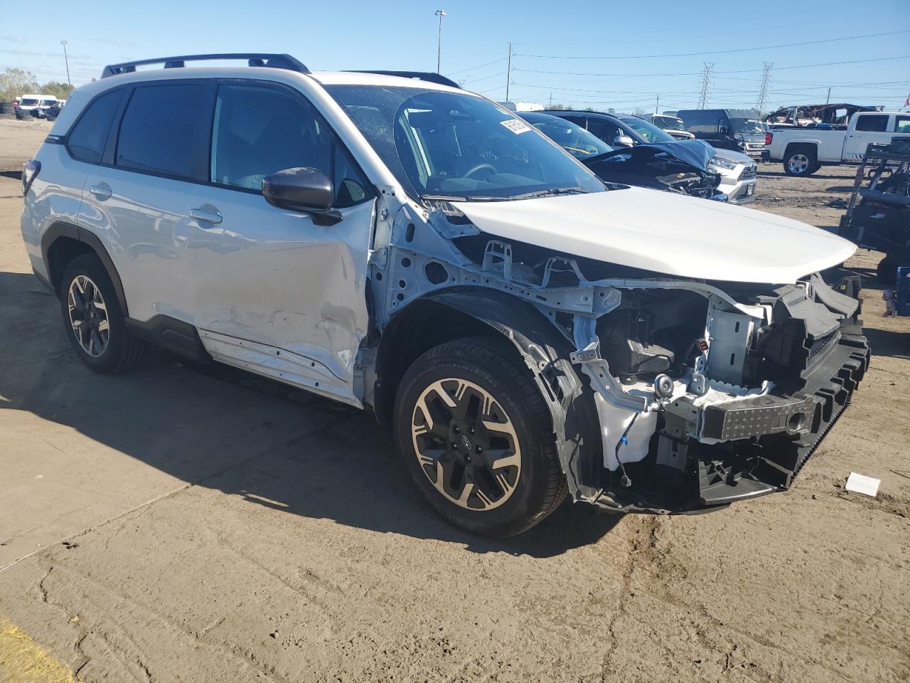 2025 SUBARU FORESTER