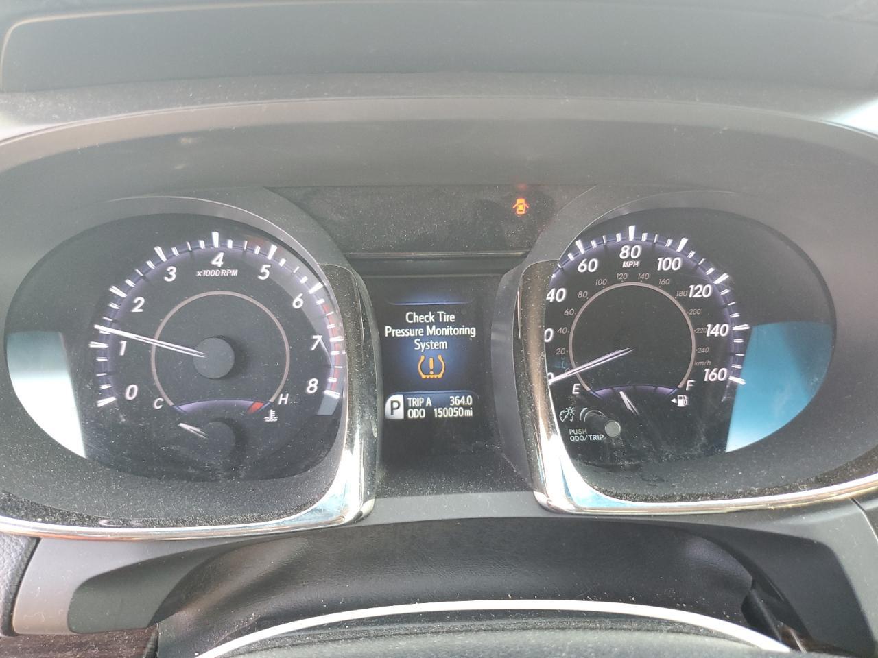 2013 TOYOTA Avalon