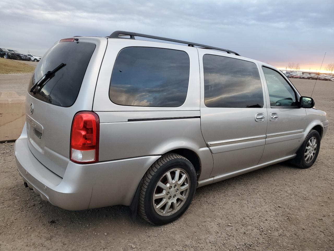 2006 BUICK Terraza