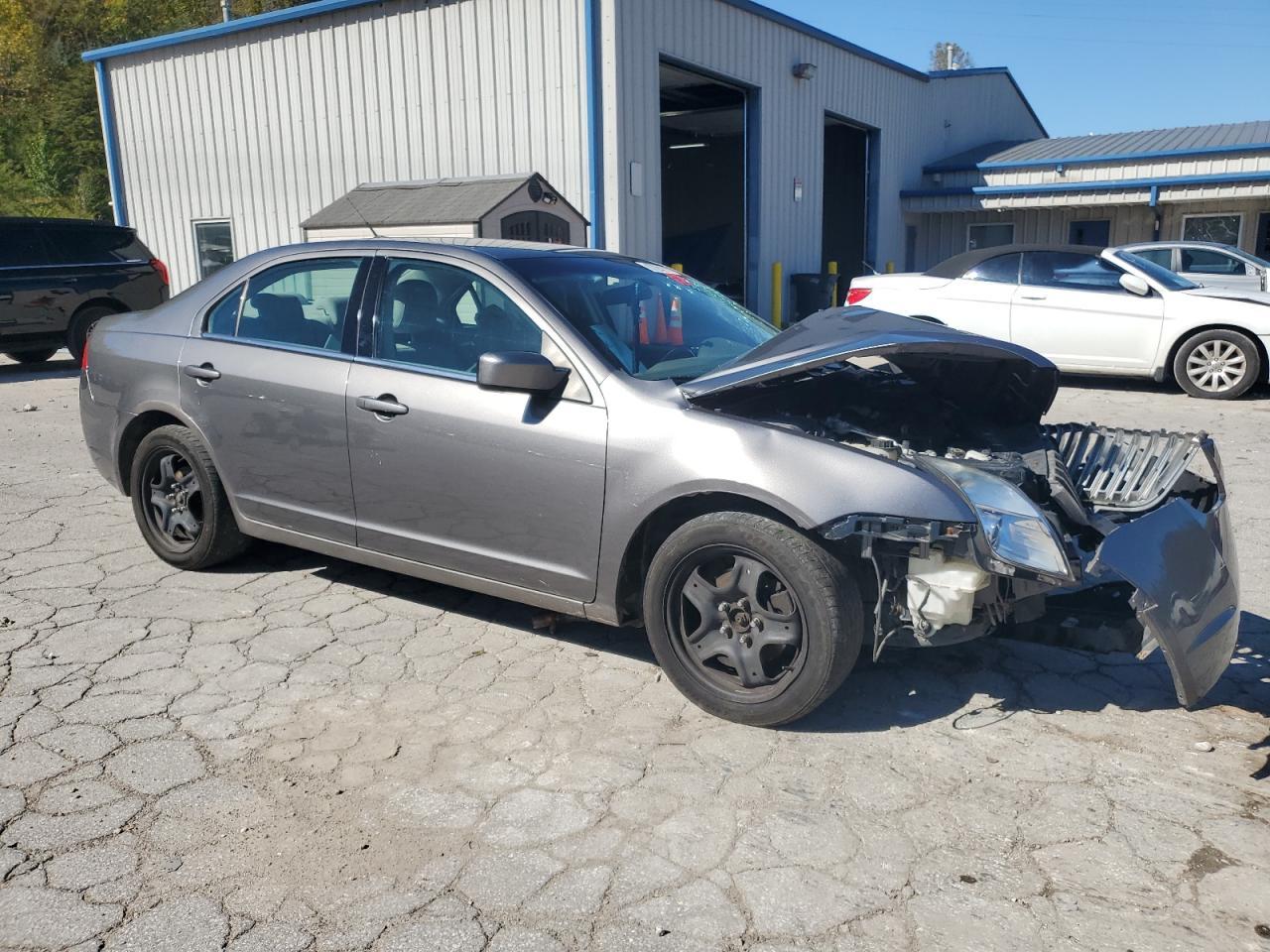 2010 MERCURY Milan
