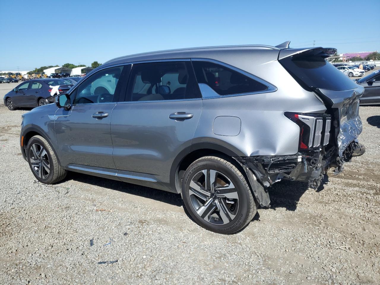 2023 KIA SORENTO
