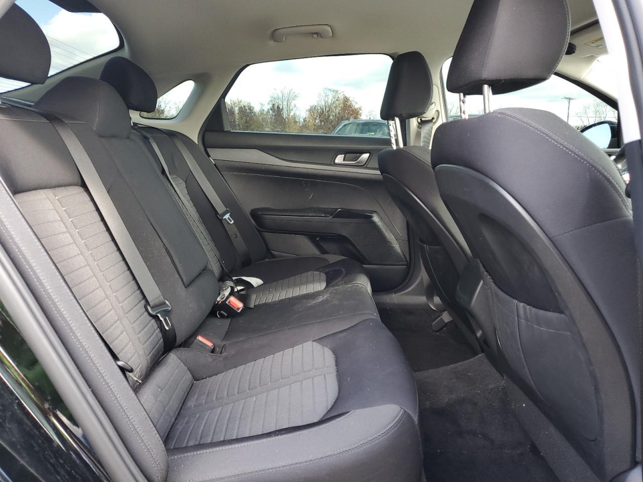 2025 KIA K5