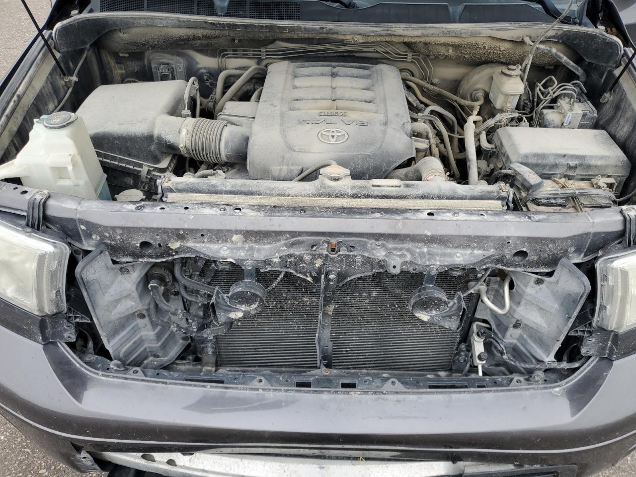 2011 TOYOTA TUNDRA