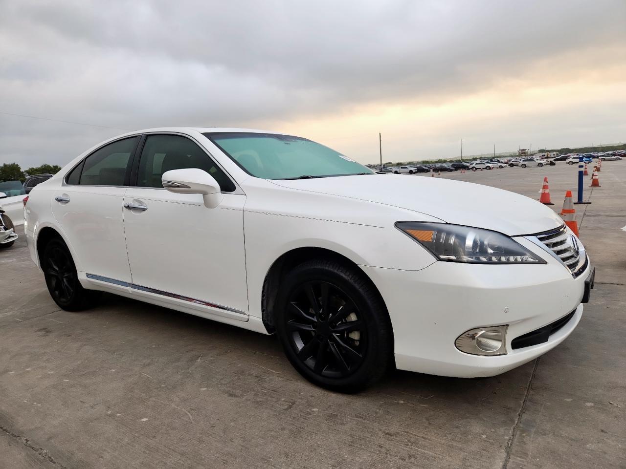 2010 LEXUS ES 350