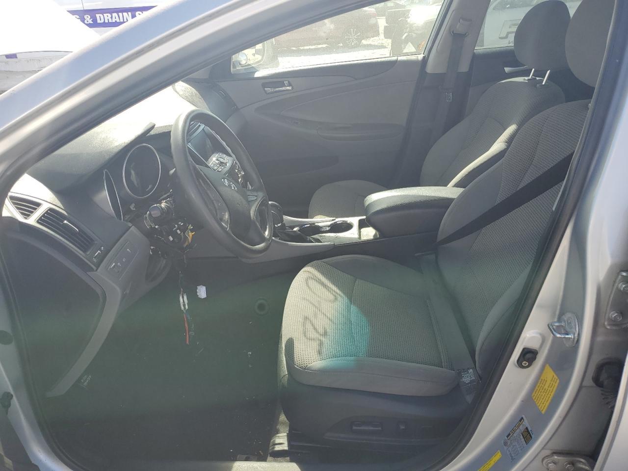 2011 HYUNDAI SONATA