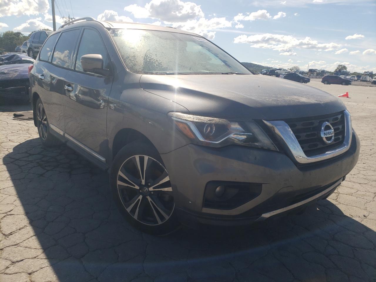 2017 NISSAN PATHFINDER