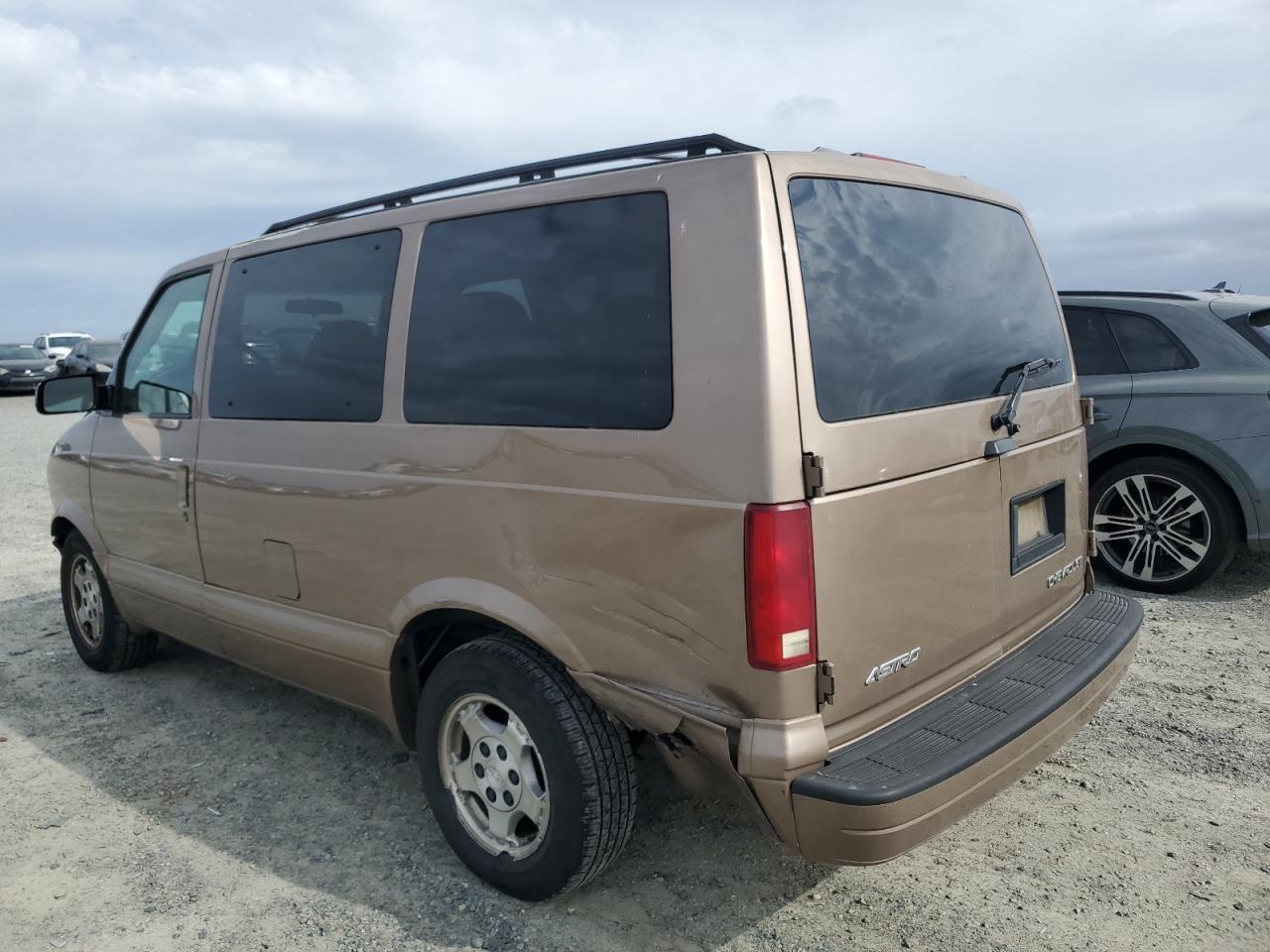 2004 CHEVROLET Astro
