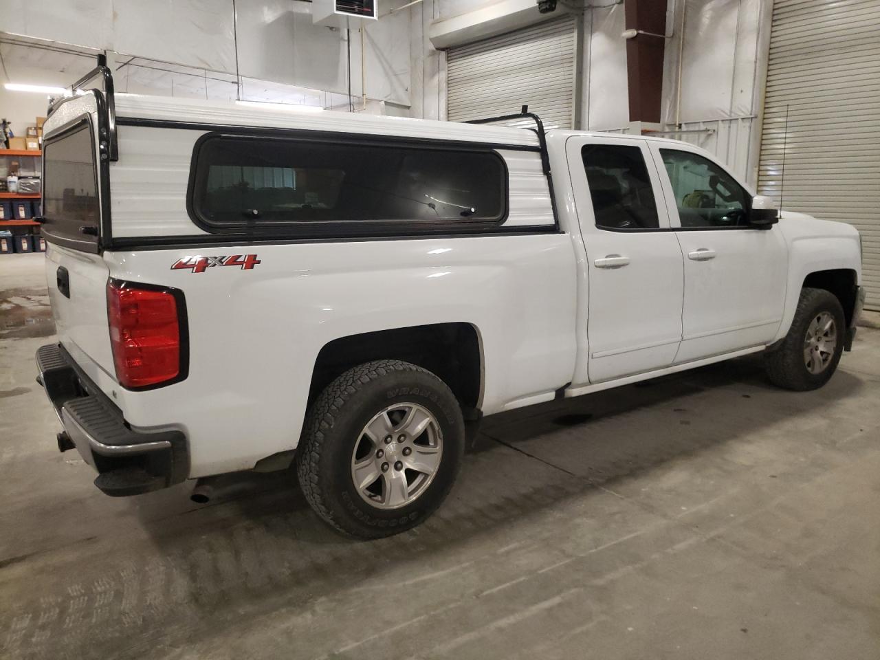 2018 CHEVROLET Silverado