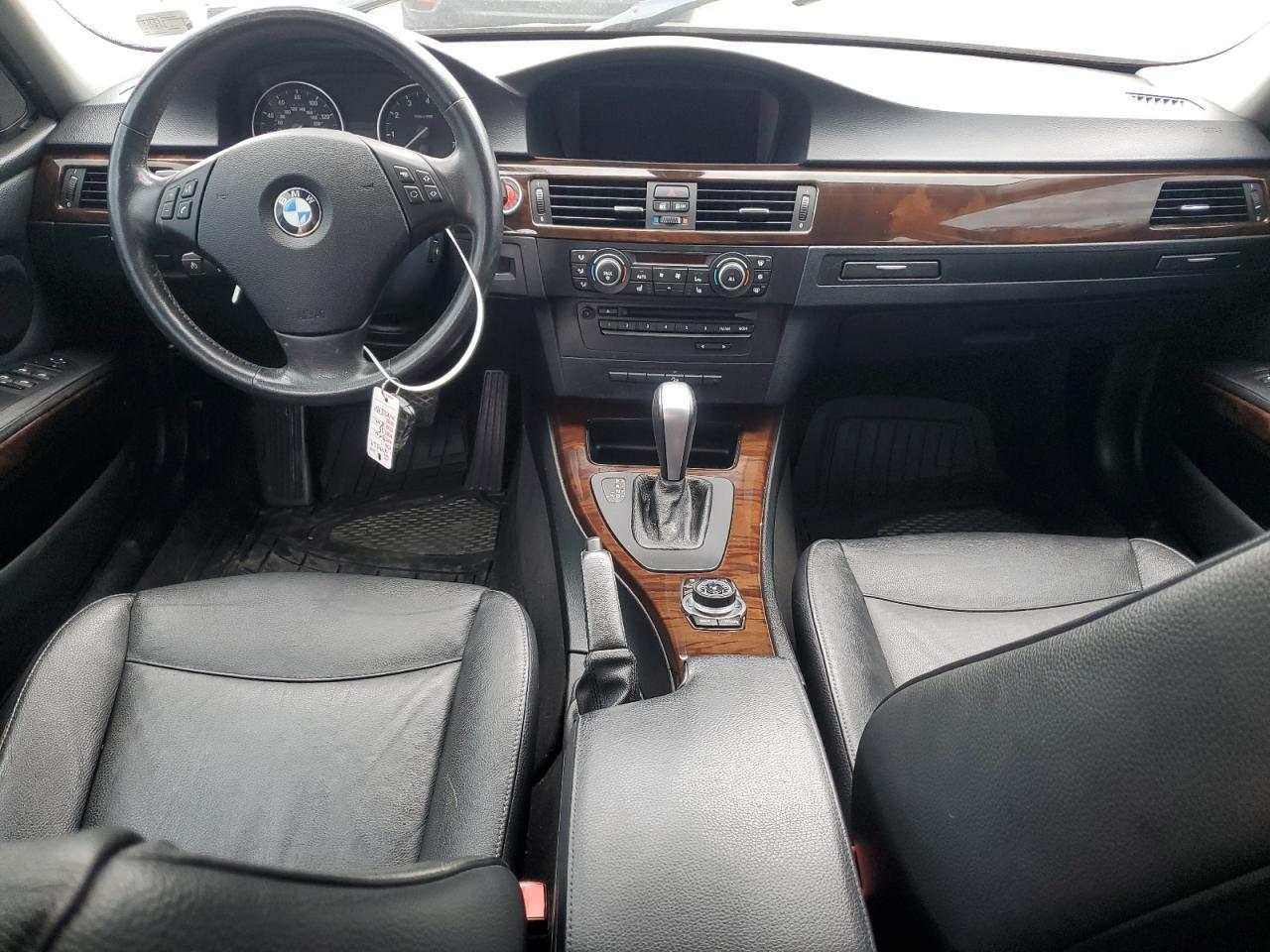 2011 BMW 3 SERIES
