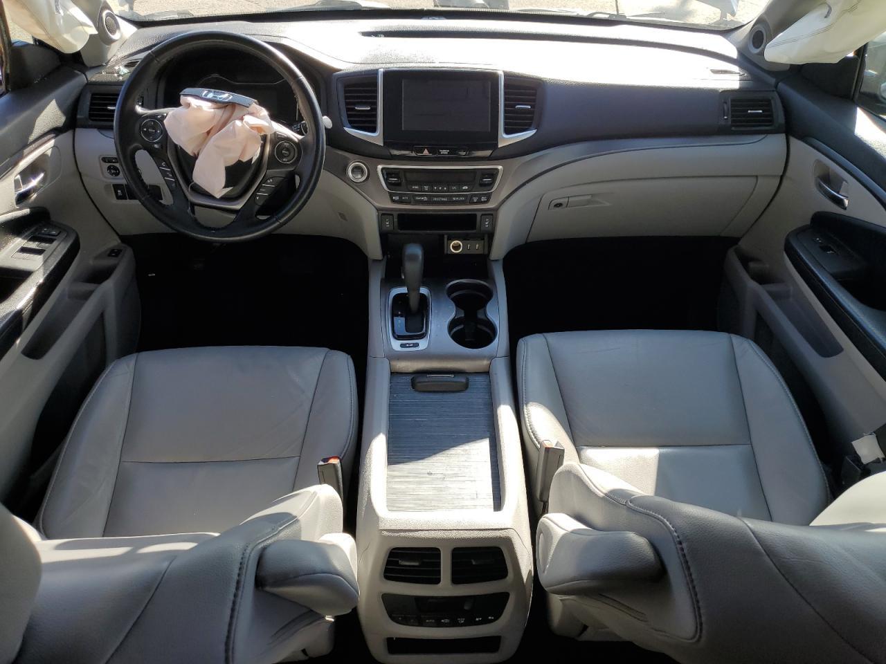 2016 HONDA PILOT