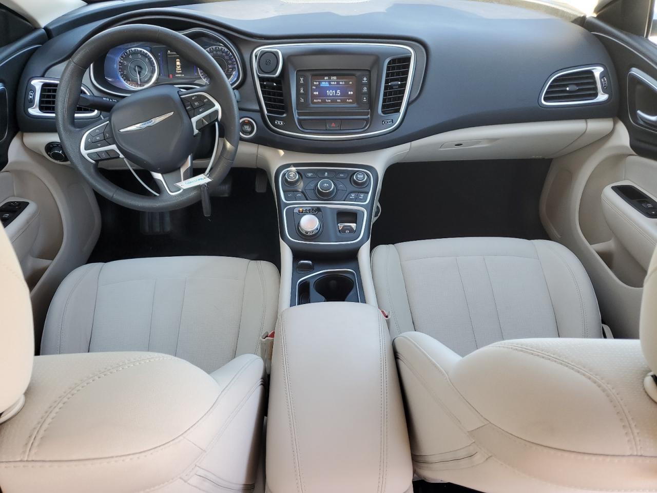 2016 CHRYSLER 200