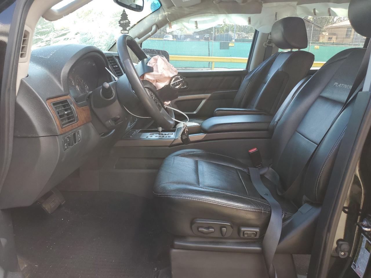 2015 NISSAN Armada