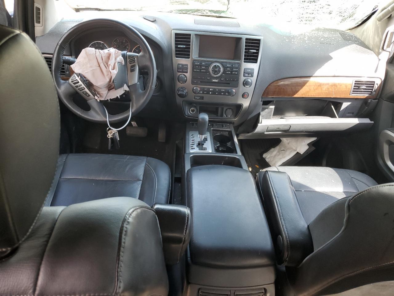 2015 NISSAN Armada