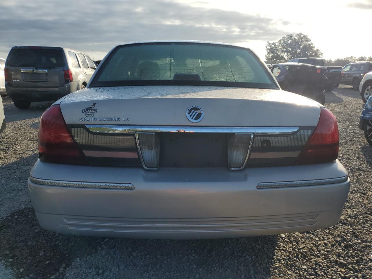 2006 MERCURY GRAND MARQUIS