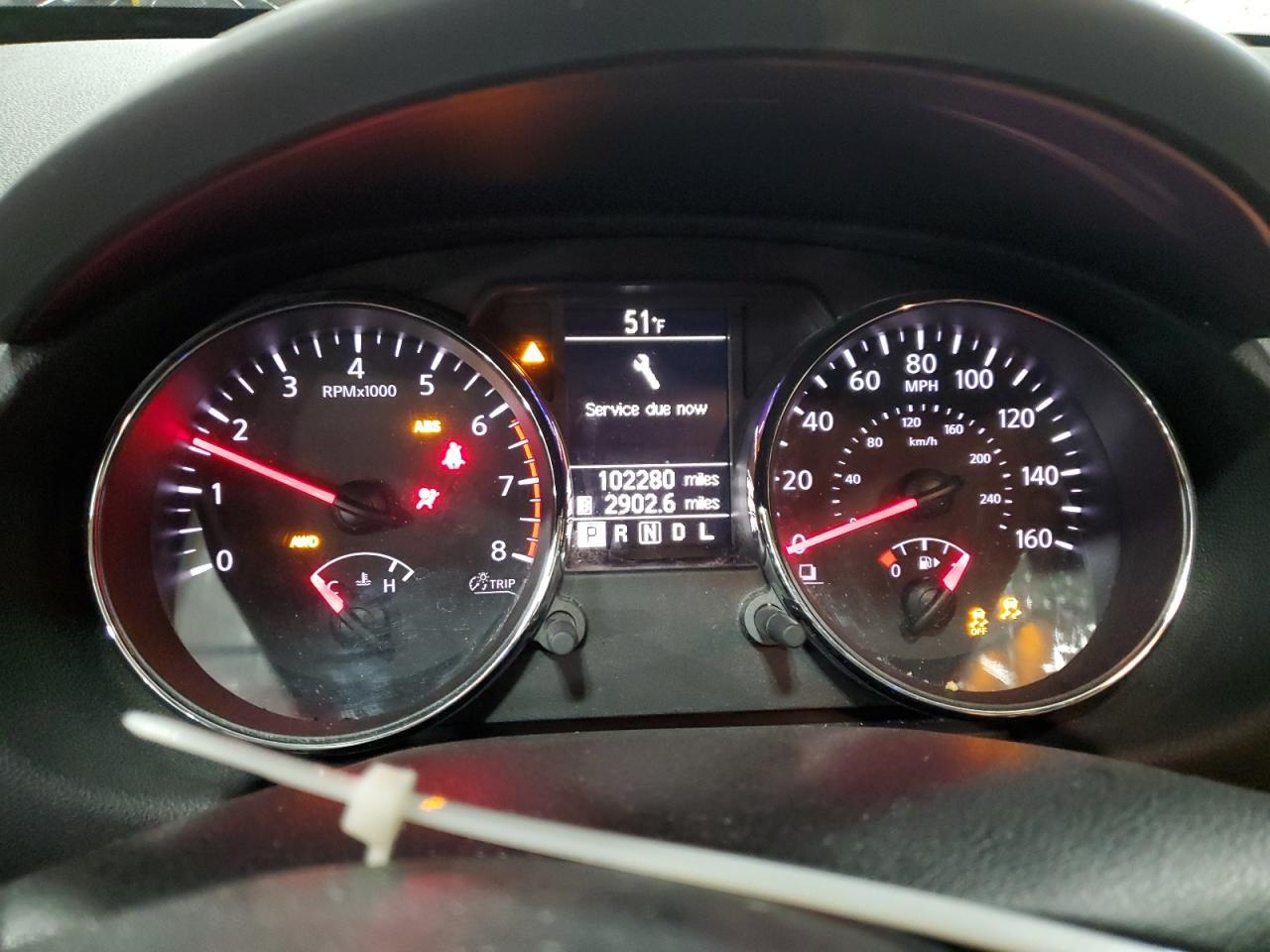 2011 NISSAN ROGUE