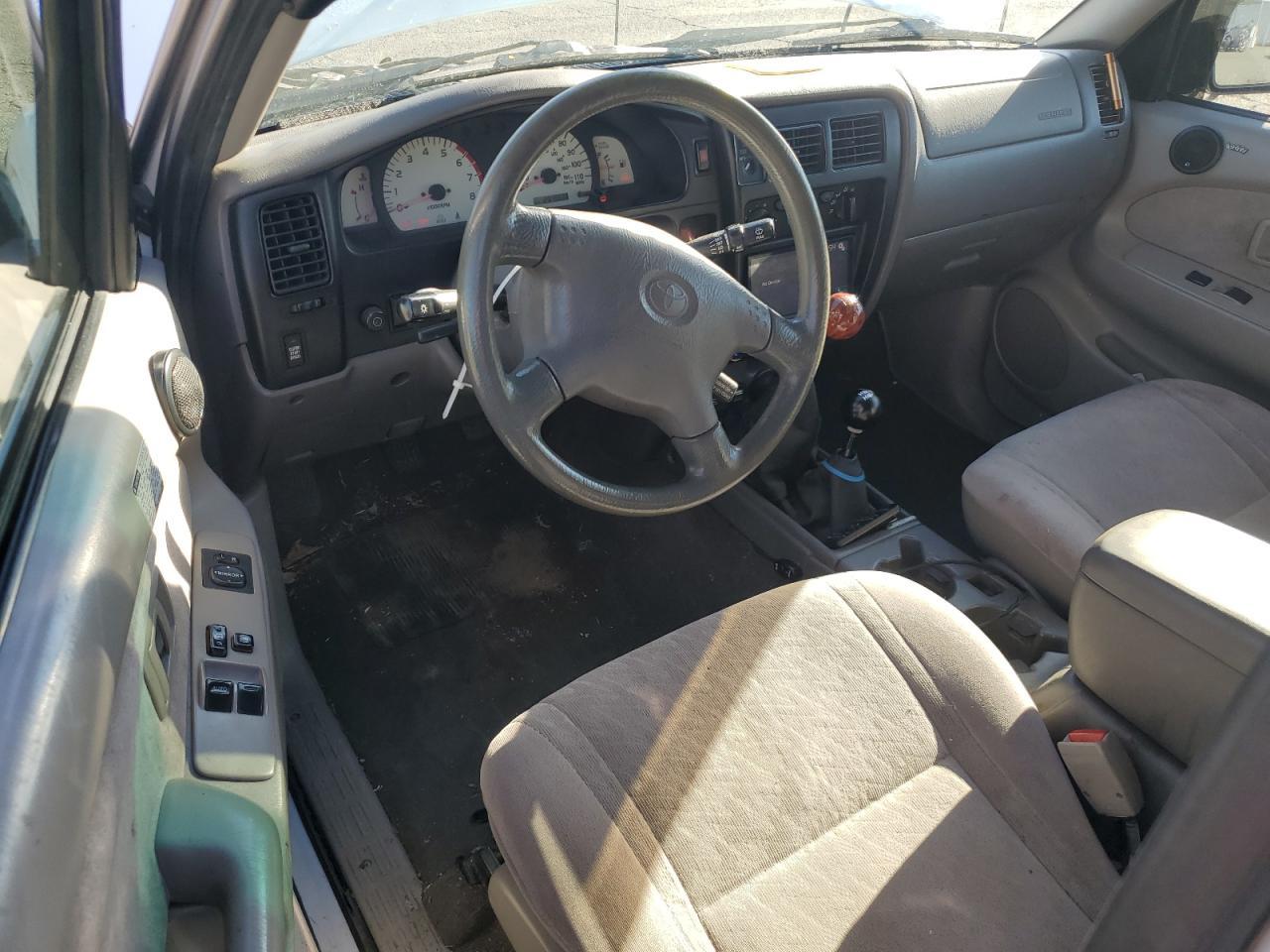 2001 TOYOTA TACOMA