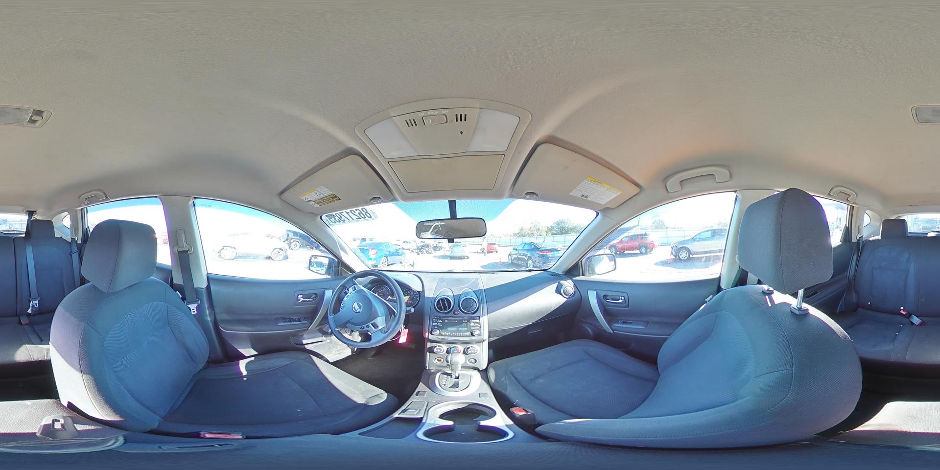 2015 NISSAN ROGUE