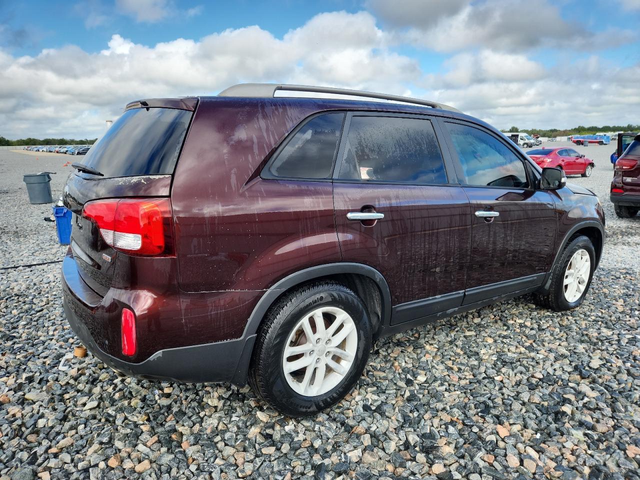 2015 KIA SORENTO