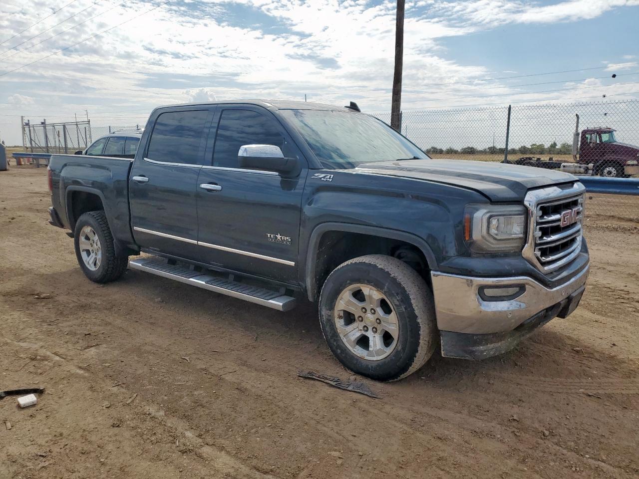 2017 GMC Sierra