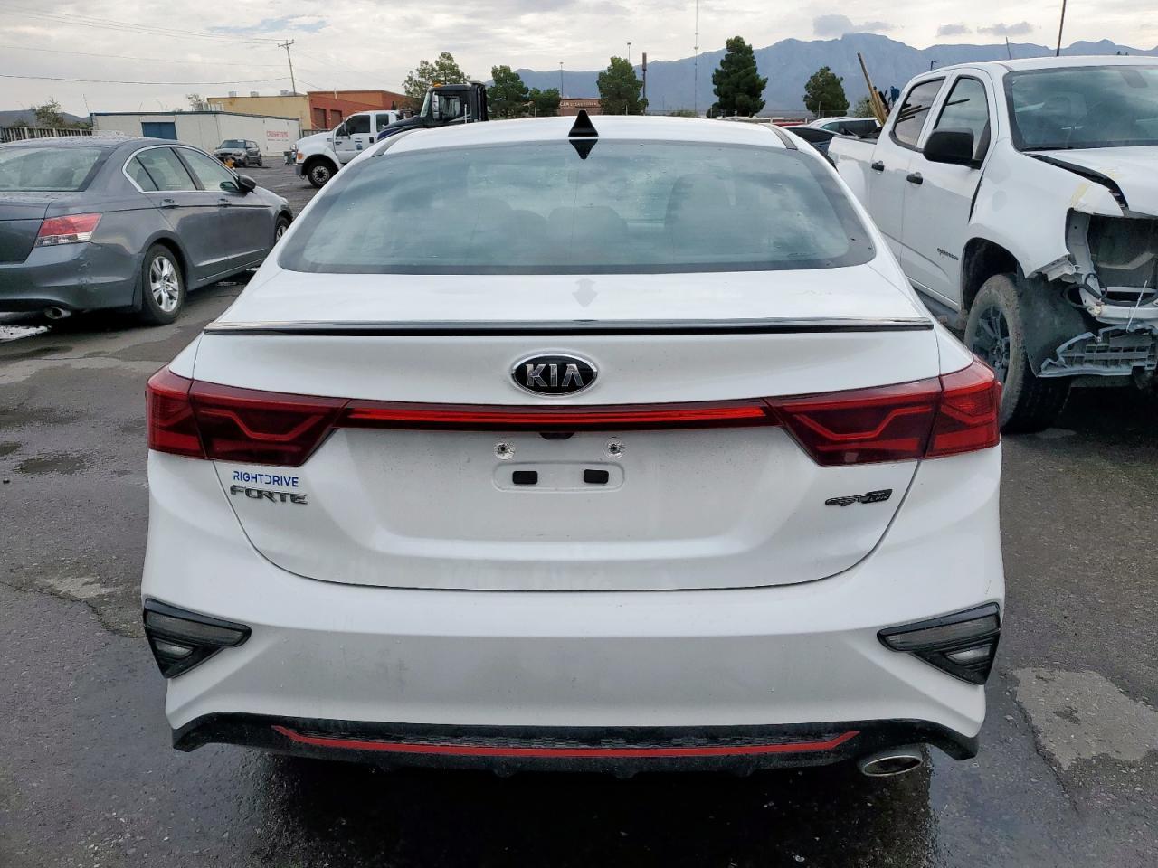 2021 KIA FORTE