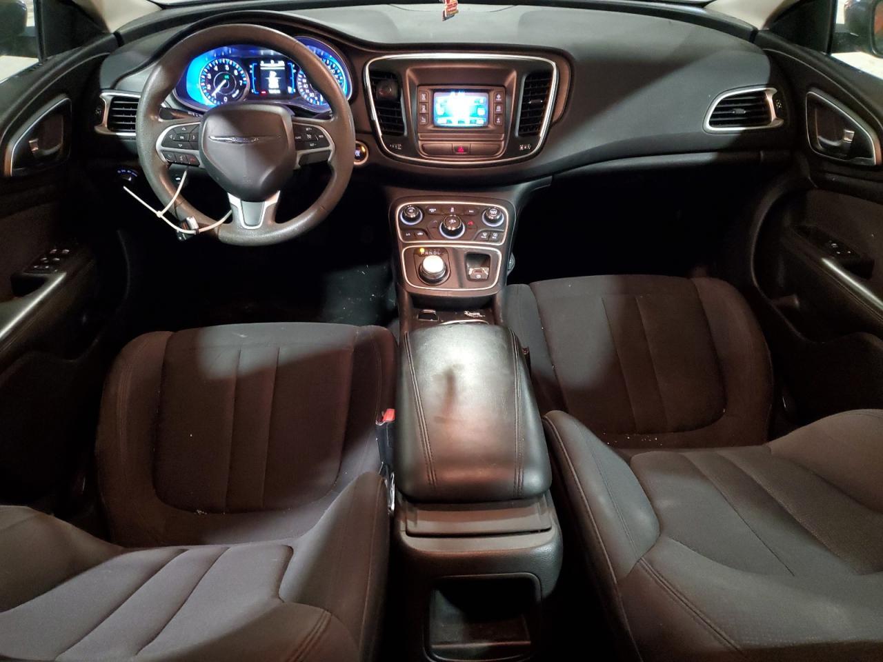 2016 CHRYSLER 200