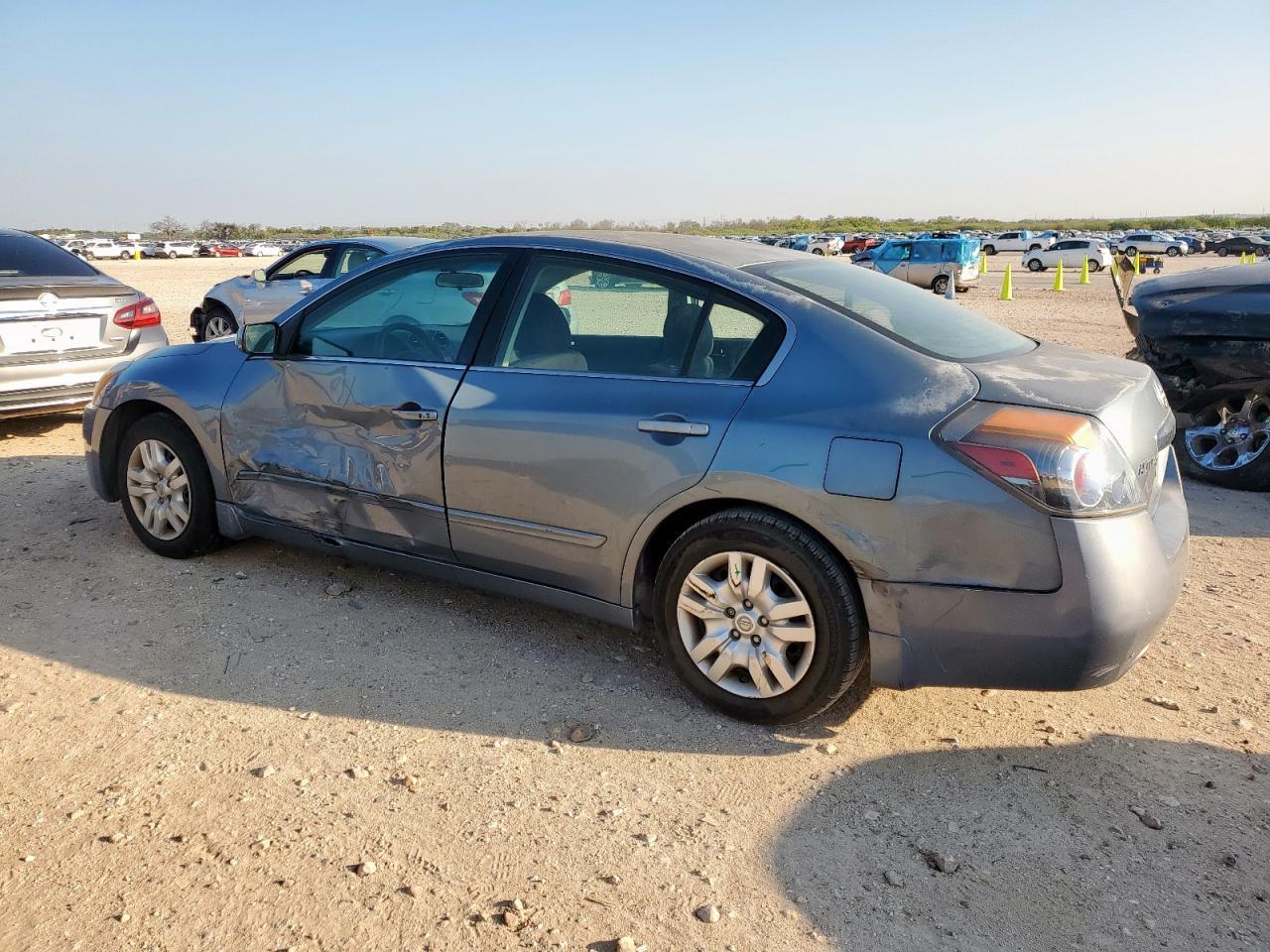2012 NISSAN ALTIMA