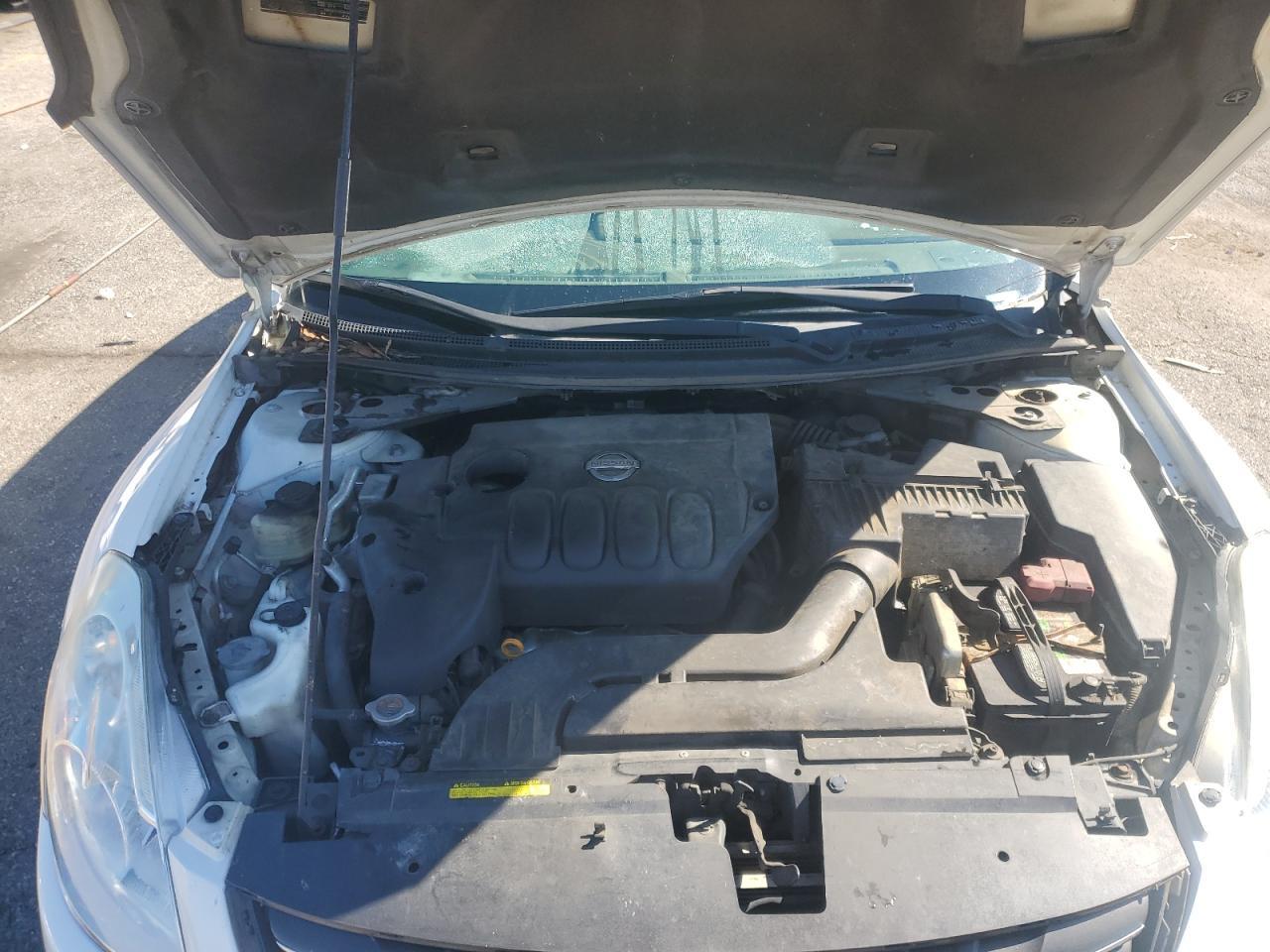 2010 NISSAN ALTIMA