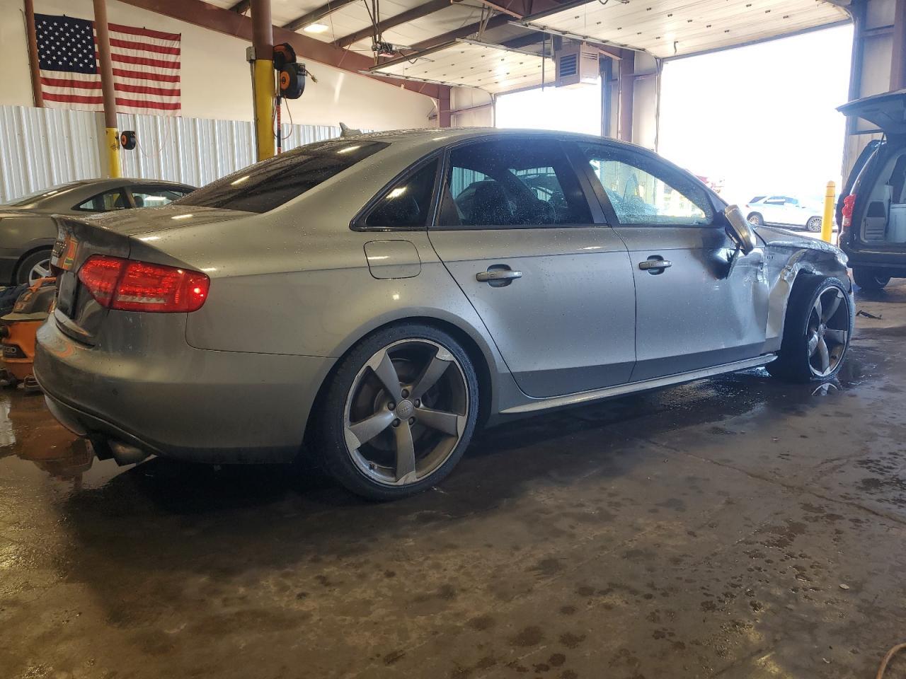 2011 AUDI S4