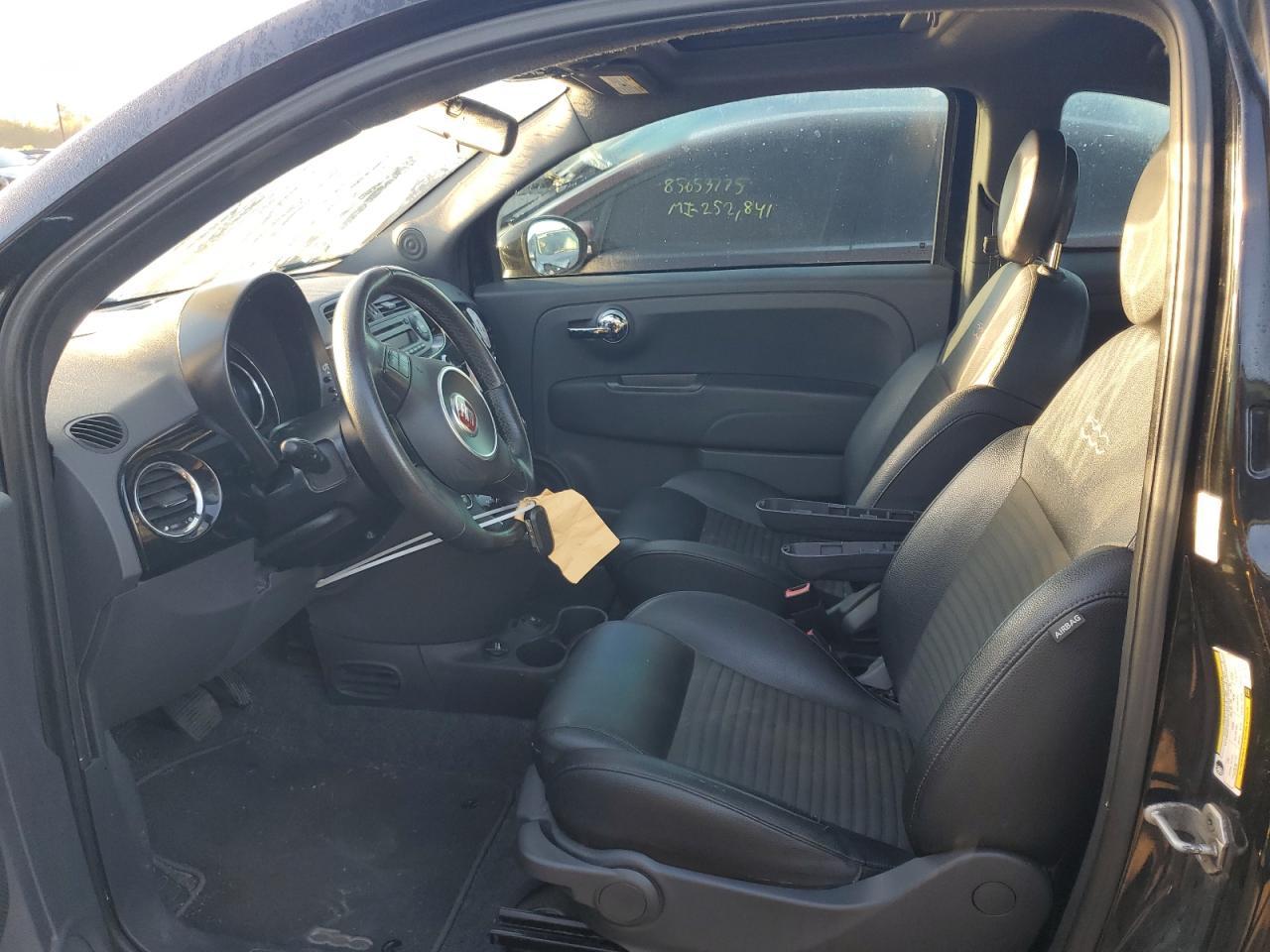 2015 FIAT 500