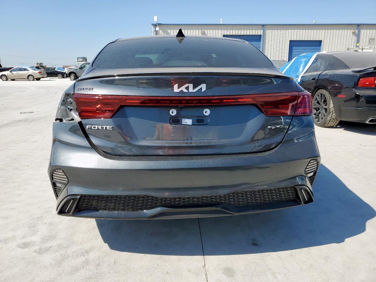 2022 KIA FORTE
