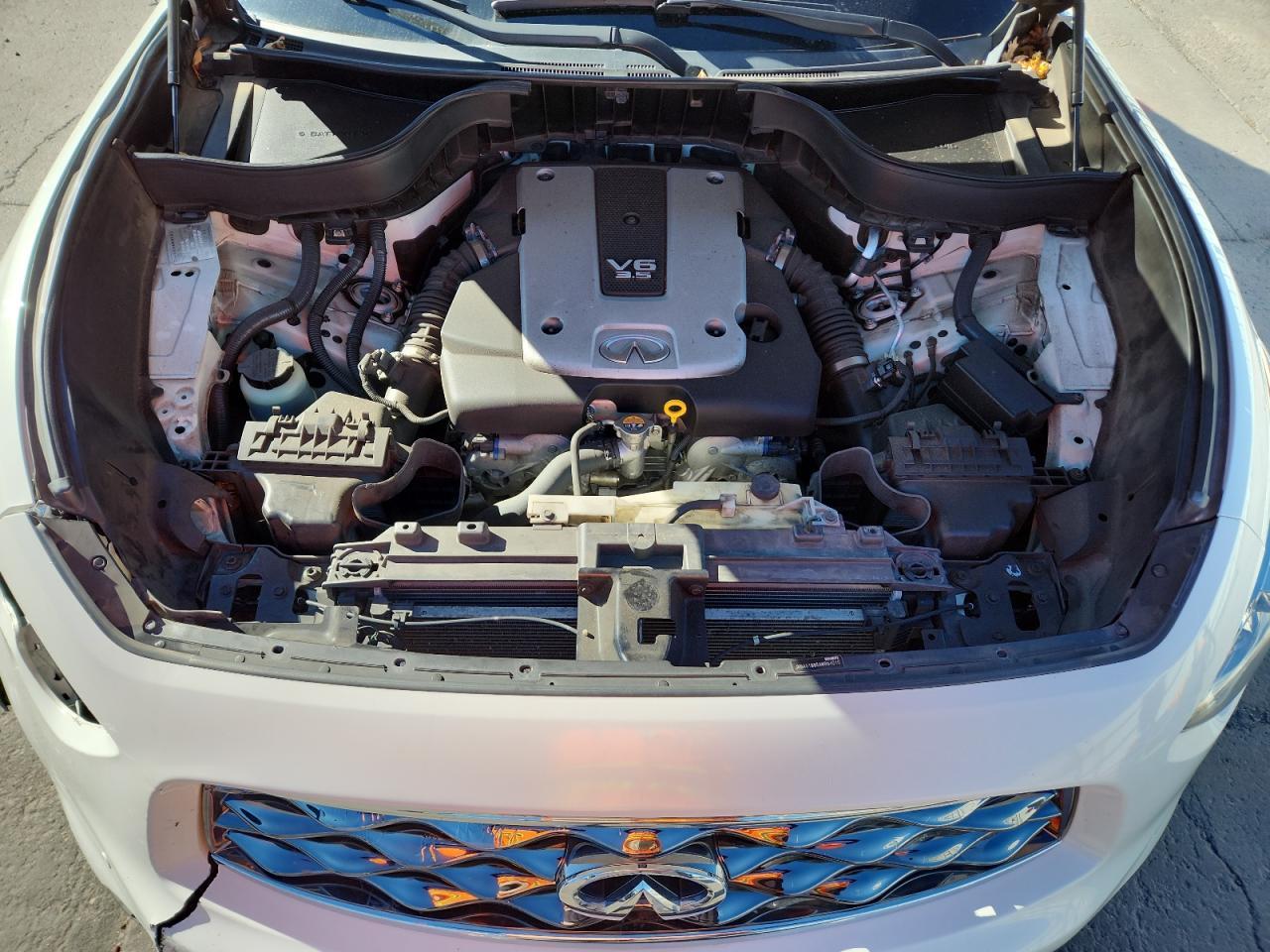 2010 INFINITI FX35