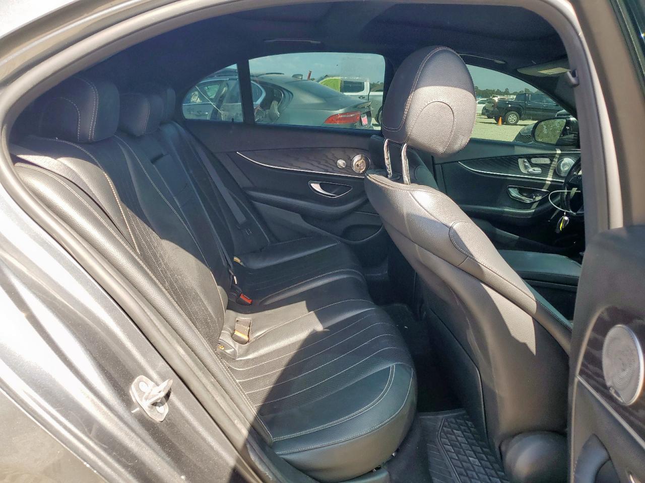 2017 MERCEDES-BENZ E-Class