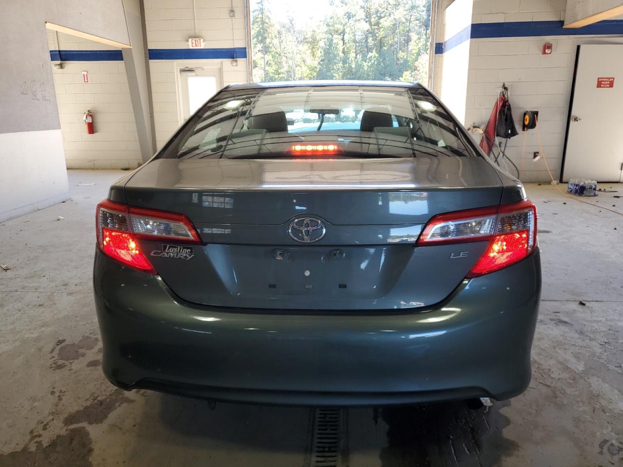 2013 TOYOTA CAMRY